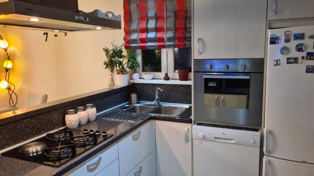 Villa Bubica- Cozy Holiday Home In Rural Area With Pool Stankovci  Bagian luar foto