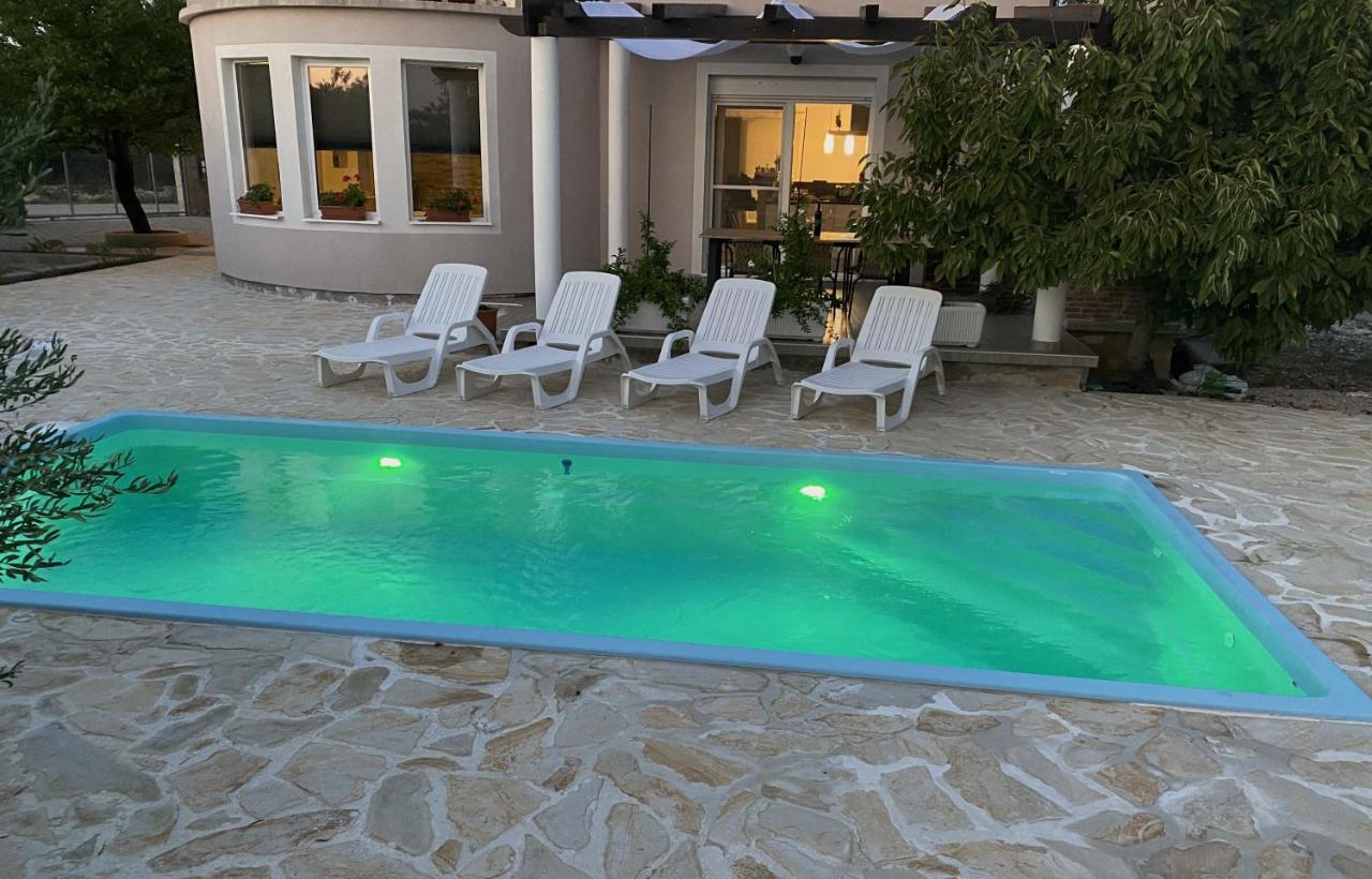 Villa Bubica- Cozy Holiday Home In Rural Area With Pool Stankovci  Bagian luar foto