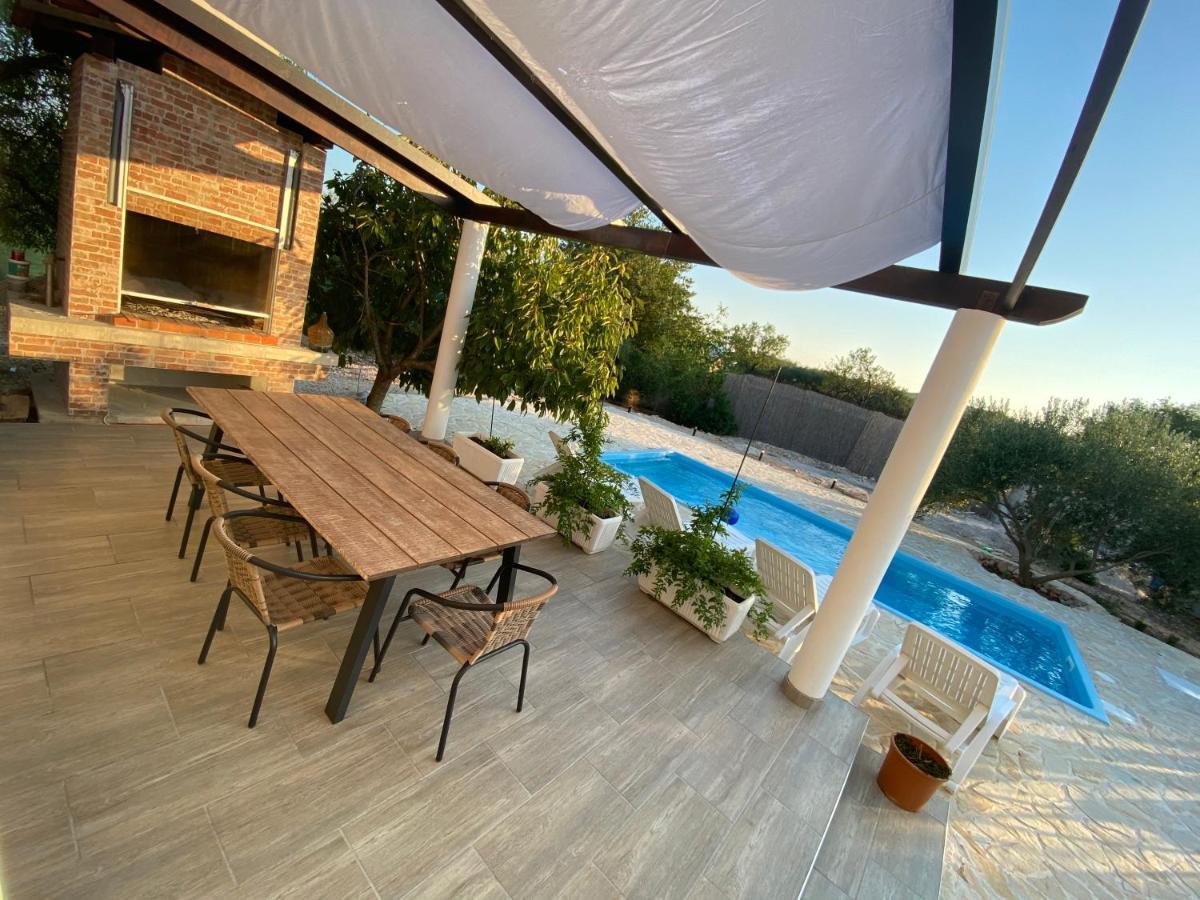 Villa Bubica- Cozy Holiday Home In Rural Area With Pool Stankovci  Bagian luar foto