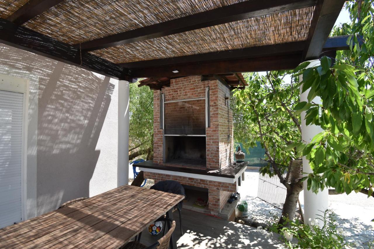 Villa Bubica- Cozy Holiday Home In Rural Area With Pool Stankovci  Bagian luar foto